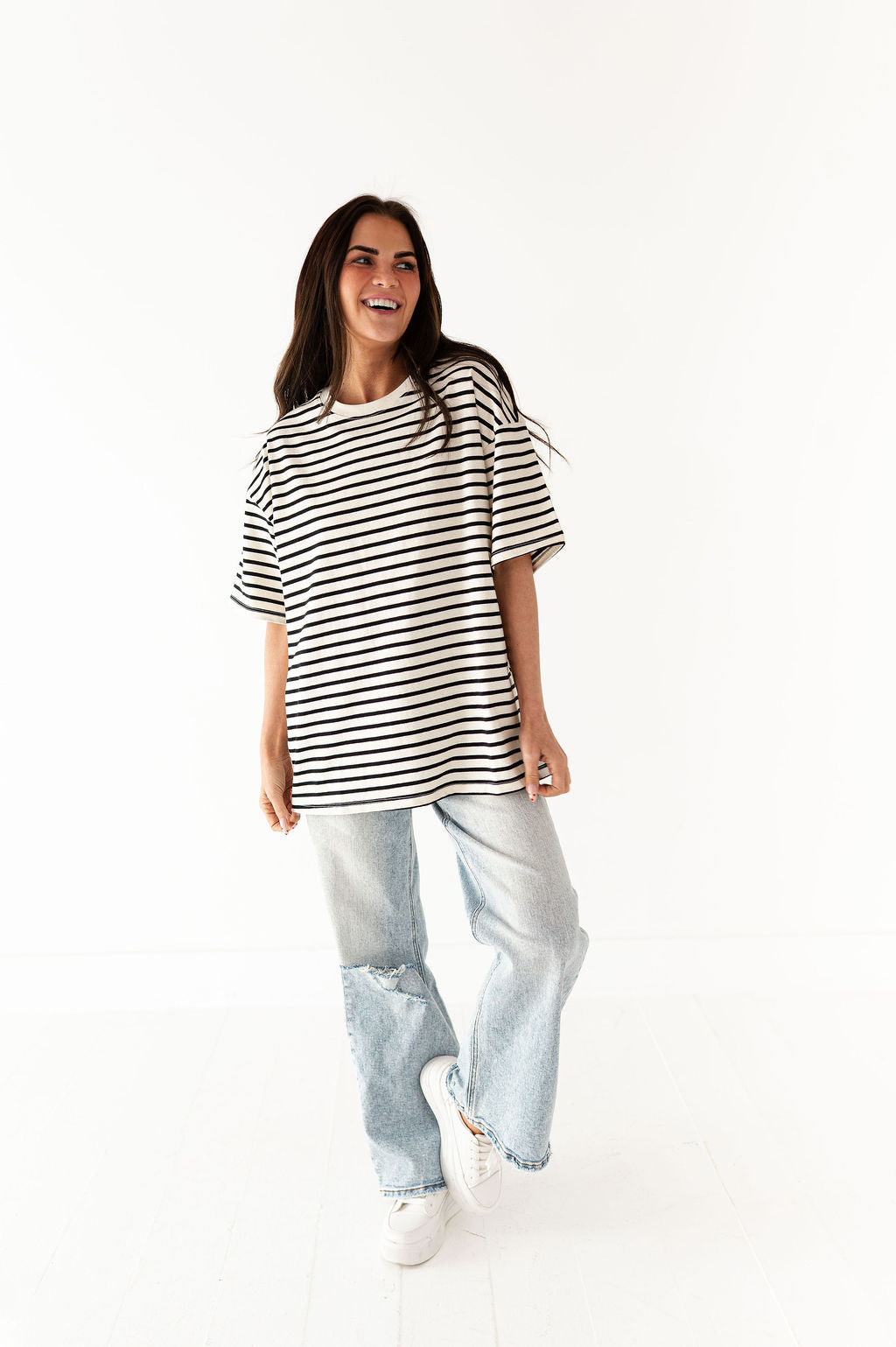Felix Oversized Tee in Black